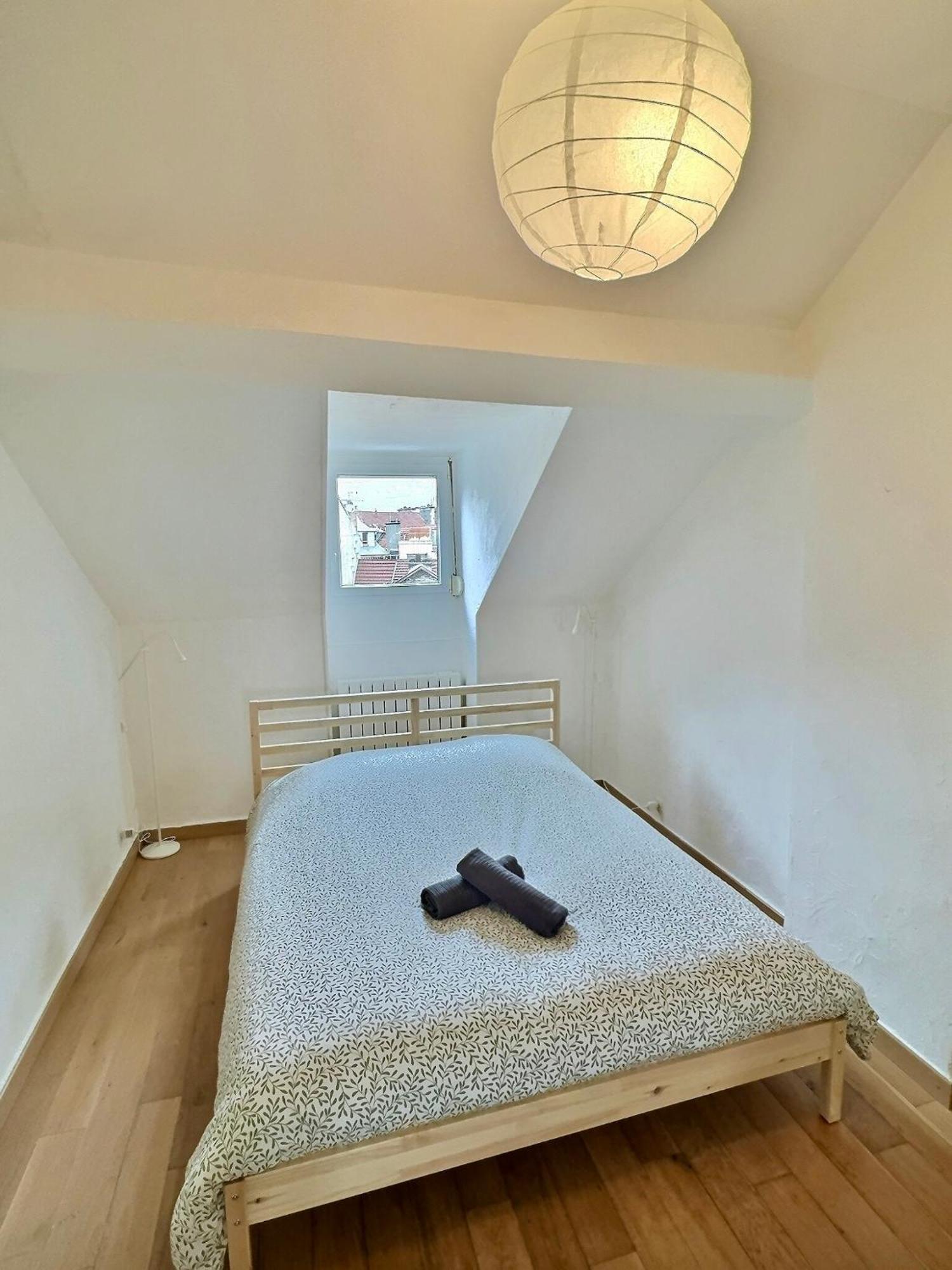 Wonderhost, Spacieux Et Atypique En Coeur De Ville Pau Buitenkant foto